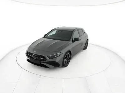 Nuova Mercedes A180 AMG line 116 CV (85 kW) 2026 Grigio Berlina