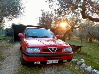 Usata Alfa Romeo 33 88 CV (64 kW) 1993 Rosso Berlina