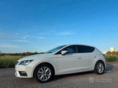 Usata Seat Leon Style 116 CV (85 kW) 2018 Bianco Berlina