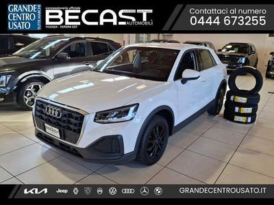 Usata Audi Q2 Business 116 CV (85 kW) 2022 Bianco pastello SUV