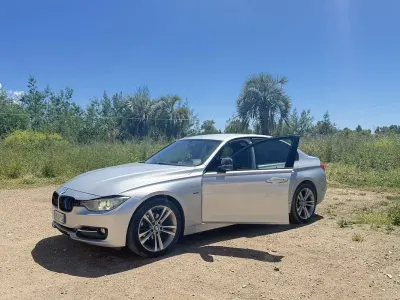 Usata BMW 318 Sport Line 143 CV (105 kW) 2012 Station wagon
