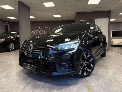 Usata Renault Clio Intens 101 CV (74 kW) 2022 Nero Utilitaria