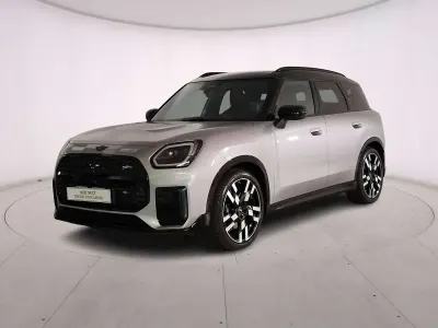 Usata Mini John Cooper Works Countryman 150 kW (204 CV) 2025 Melting silver iii SUV