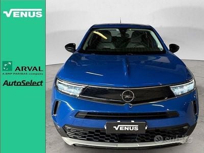 Usata Opel Mokka Elegance 131 CV (96 kW) 2021 Blu SUV