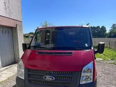 Occasion Ford Transit 120 ch (88 kW) 2001 Rouge Break
