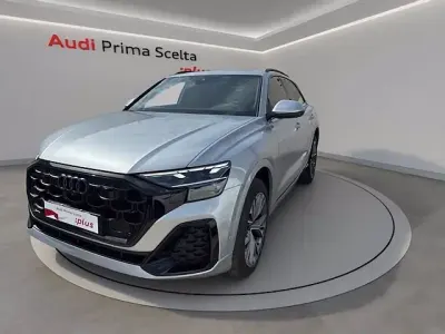 Usata Audi Q8 S-Line 286 CV (210 kW) 2025 Argento met SUV