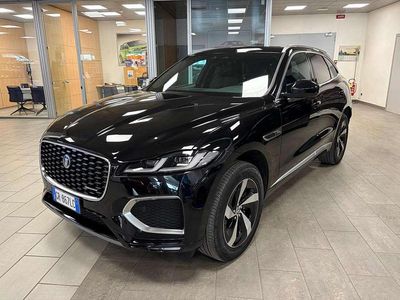 Usata Jaguar F-Pace R-Dynamic 163 CV (119 kW) 2024 Nero metallizzato SUV