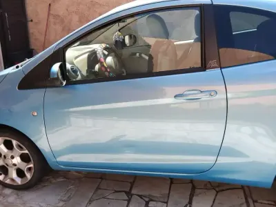 Usata Ford Ka 69 CV (50 kW) 2009 Blu/azzurro Utilitaria