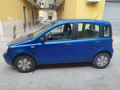 Usata Fiat Panda Dynamic 60 CV (44 kW) 2006 Bluazzurro Utilitaria