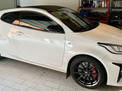 Usata Toyota Yaris 261 CV (191 kW) 2022 Utilitaria