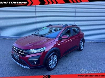 Usata Dacia Sandero Expression 101 CV (74 kW) 2022 Bordeaux Berlina