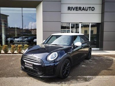 Usata Mini Cooper 135 CV (99 kW) 2023 Blu Utilitaria