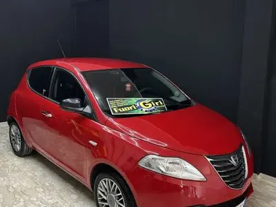 Usata Lancia Ypsilon S 95 CV (69 kW) 2012 Utilitaria