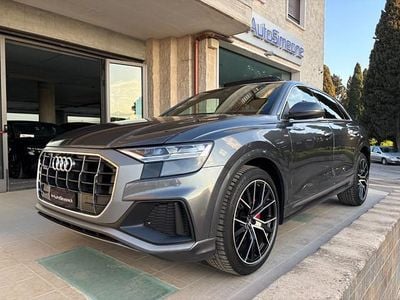 Usata Audi Q8 S-line plus 286 CV (210 kW) 2021 Grigio SUV
