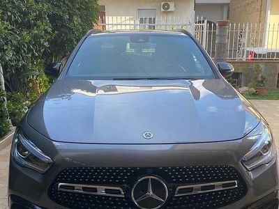 Usata Mercedes GLA200 150 CV (110 kW) 2023 Grigio SUV