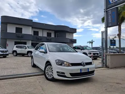 Usata VW Golf VII Trendline 90 CV (66 kW) 2016 Nero Berlina