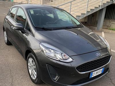 Usata Ford Fiesta 75 CV (55 kW) 2021 Grigio Utilitaria
