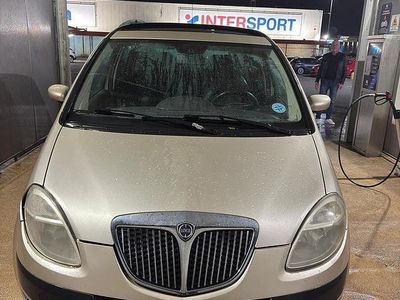 Usata Lancia Musa 69 CV (50 kW) 2006 Monovolume