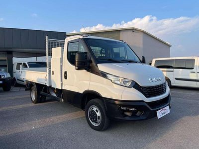 Usata Iveco Daily 160 CV (117 kW) 2021 Bianco Furgone