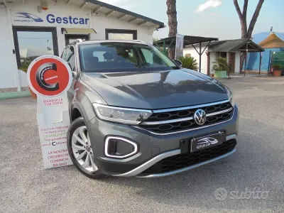 Usata VW T-Roc Style 110 CV (80 kW) 2023 Grigio SUV