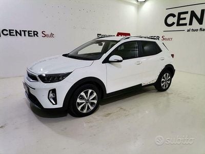 Gebraucht Kia Stonic Style 79 PS (58 kW) 2025 Grau SUV