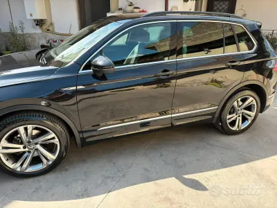 Usata VW Tiguan 150 CV (110 kW) 2023 Nero SUV