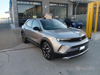 Usata Opel Mokka Elegance 110 CV (80 kW) 2022 Grigio SUV