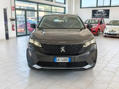 Usata Peugeot 3008 Active 131 CV (96 kW) 2022 Grigio SUV