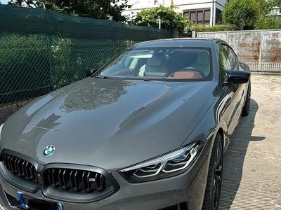 Begagnad BMW M850 530 HK (389 kW) 2022 Grön Sportkupé