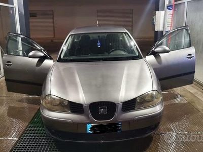 usata Seat Ibiza 1.9 tdi 100cv 5 porte