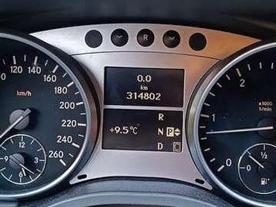 Usata Mercedes R280 190 CV (139 kW) 2007 Monovolume