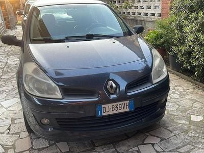 Usata Renault Clio II 2007 Berlina