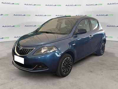 Usata Lancia Ypsilon S 70 CV (51 kW) 2024 Blu Utilitaria