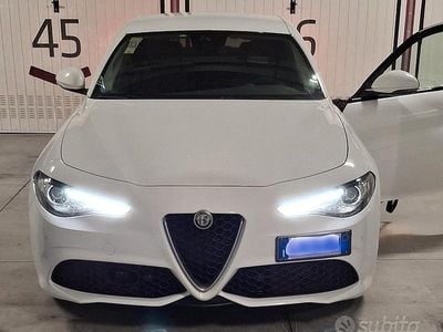Usata Alfa Romeo Giulia Ti 211 CV (155 kW) 2019 Bianco Berlina