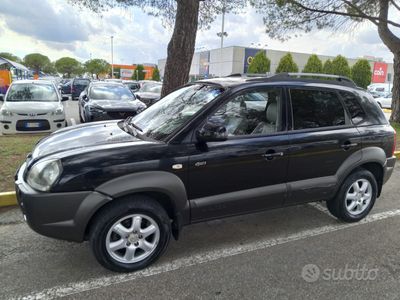 usata Hyundai Tucson autocarro 4 posti