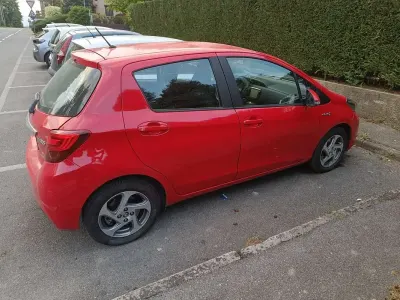 Usata Toyota Yaris Hybrid
