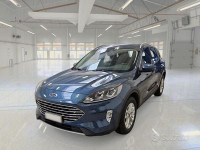 Usata Ford Kuga Titanium 120 CV (88 kW) 2022 Blu SUV