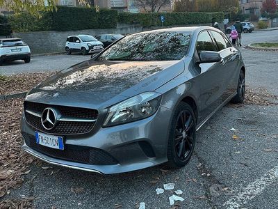Grigio Usata 2018 Mercedes A160 Berlina | 14.900 €