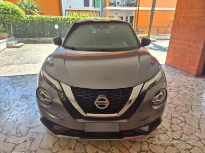Usata Nissan Juke 117 CV (86 kW) 2020 Grigio SUV