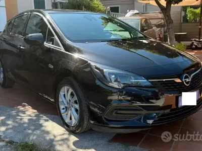 Brugt Opel Astra Business Elegance 122 HK (89 kW) 2021 Sort Sedan