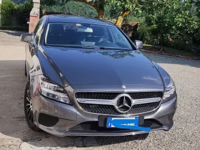 Usata Mercedes CLS220 Shooting Brake 170 CV (125 kW) 2016 Grigio Station wagon