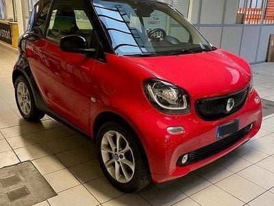 Begagnad Smart ForTwo Coupé Passion 71 HK (52 kW) 2016 Röd Sportkupé