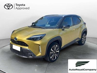 Usata Toyota Yaris Cross 116 CV (85 kW) 2022 Oro SUV