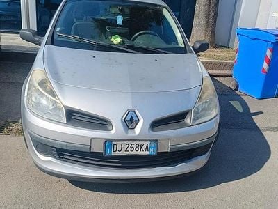Renault Clio II