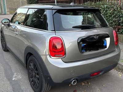 Usata Mini Cooper D Hype 116 CV (85 kW) 2018 Grigio Utilitaria