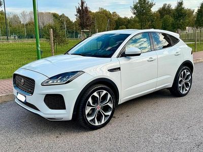 Usata Jaguar E-Pace R-Dynamic 180 CV (132 kW) 2019 Bianco SUV