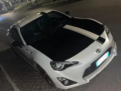 Usata Toyota GT86 GT 200 CV (147 kW) 2017 Bianco Coupé
