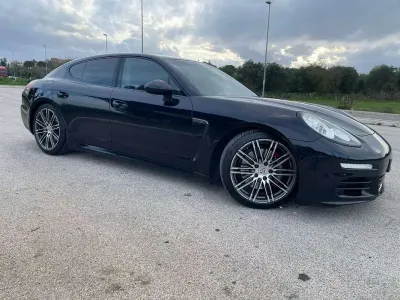 Usata Porsche Panamera 300 CV (220 kW) 2014 Utilitaria