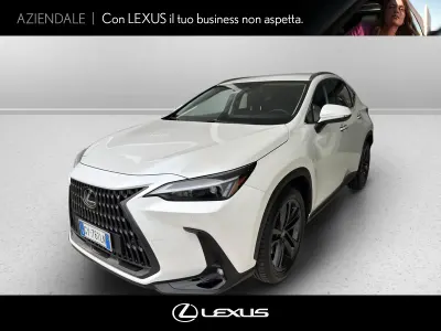 Usata Lexus NX450h+ 309 CV (227 kW) 2025 Biancoblack SUV