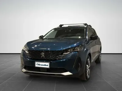 Usata Peugeot 5008 Allure 131 CV (96 kW) 2022 Blu SUV